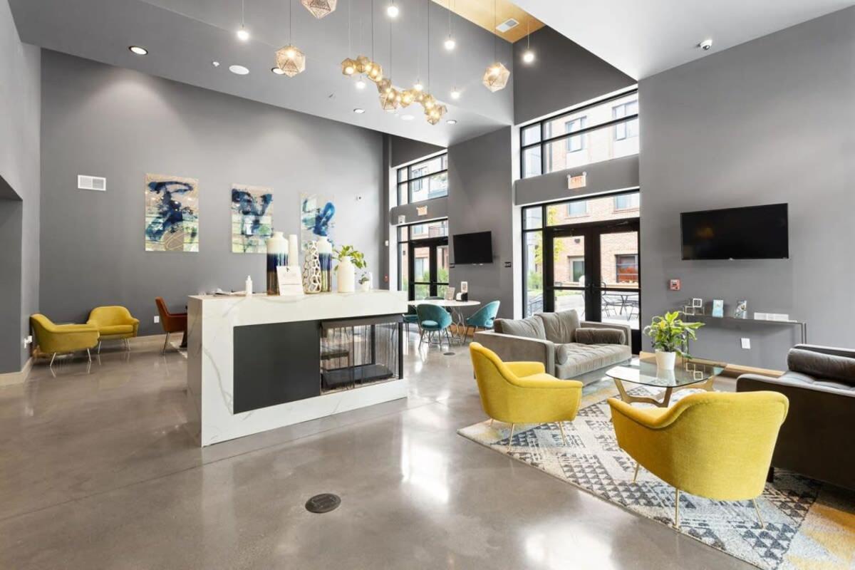 Cozysuites Modern Studio Steps From Broad Ripple Indianapolis Exterior foto